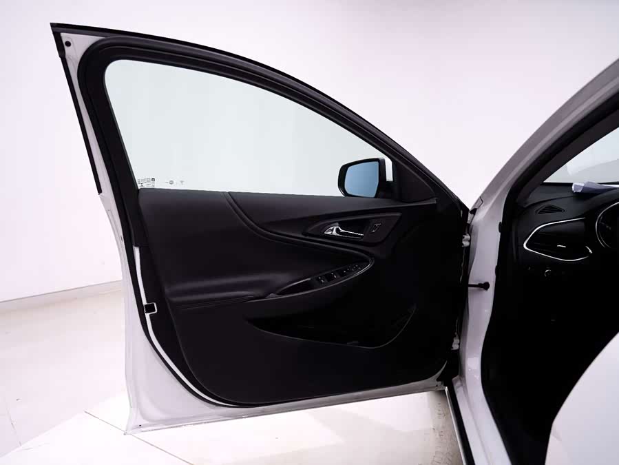 Chevrolet Malibu XL 2021 car image #15