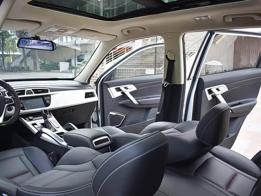GEELY Boyue 2019 car image #15
