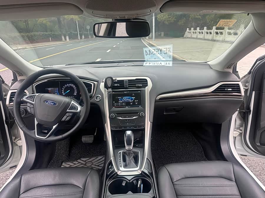 Ford Mondeo 2015 #15 Ford Mondeo 2015 car image #15