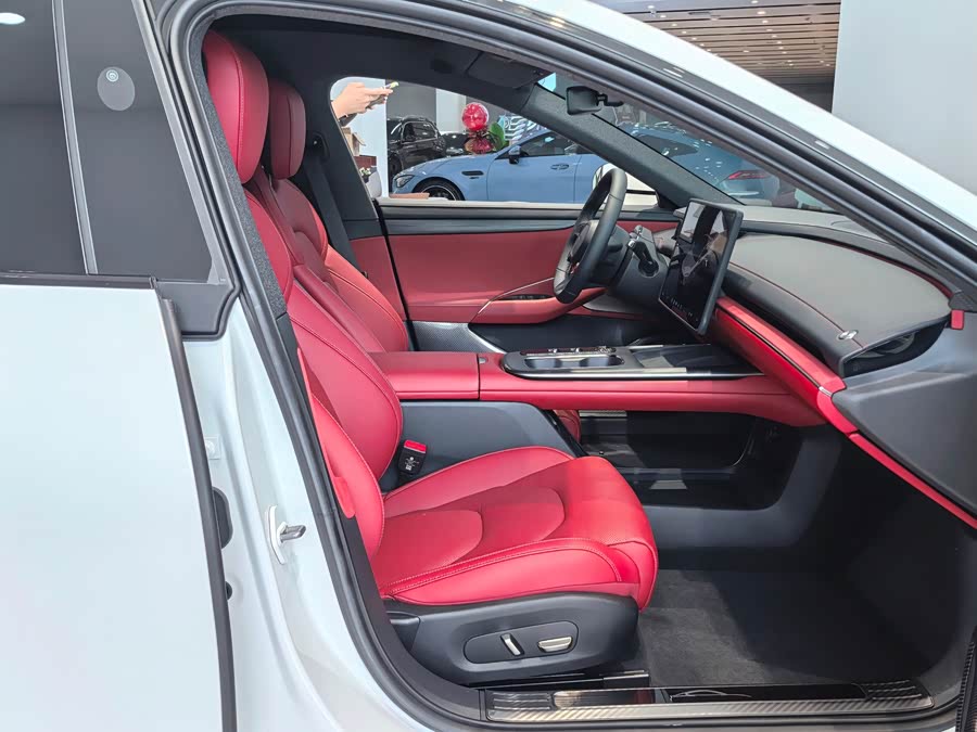 MI SU7 2025 car image #15