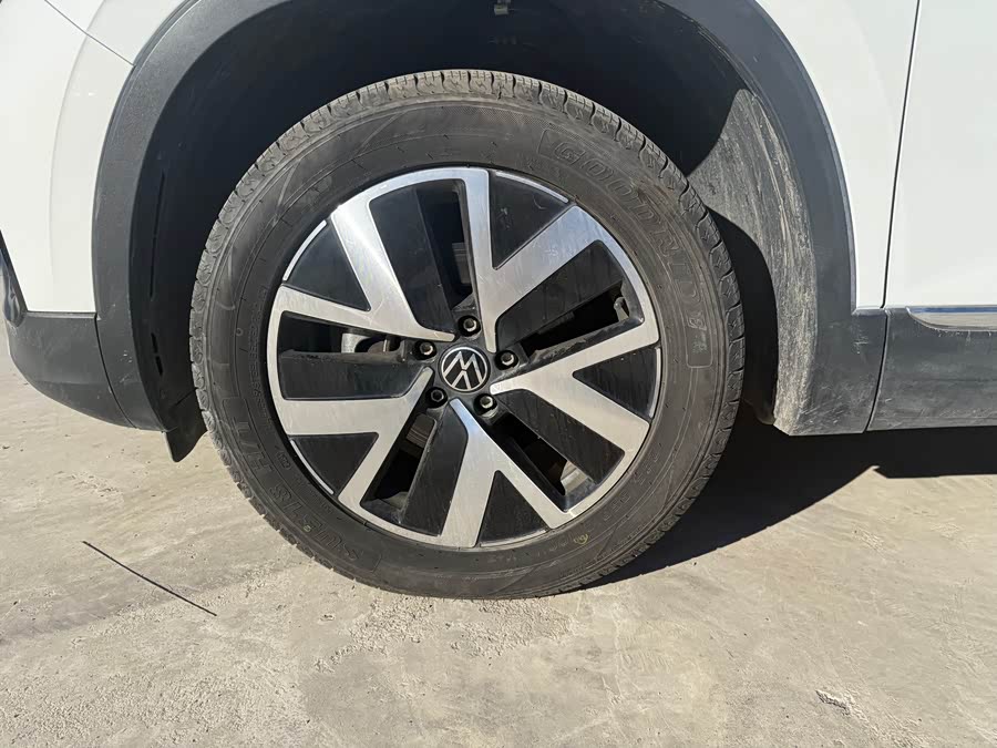 Volkswagen Tayron 2023 car image #15