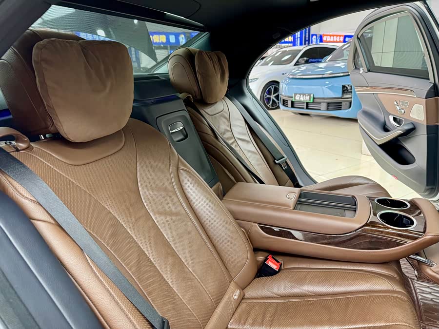 Mercedes-Benz S Class 2017 car image #15