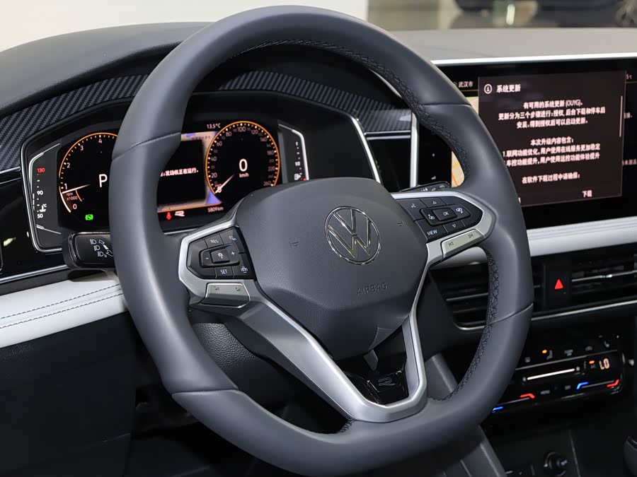 Volkswagen Tiguan L 2024 #15 Volkswagen Tiguan L 2024 car image #15