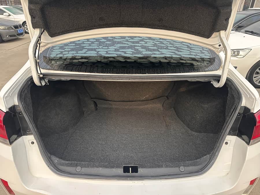 Soueast A5 Wing Dance 2019 #15 Soueast A5 Wing Dance 2019 car image #15