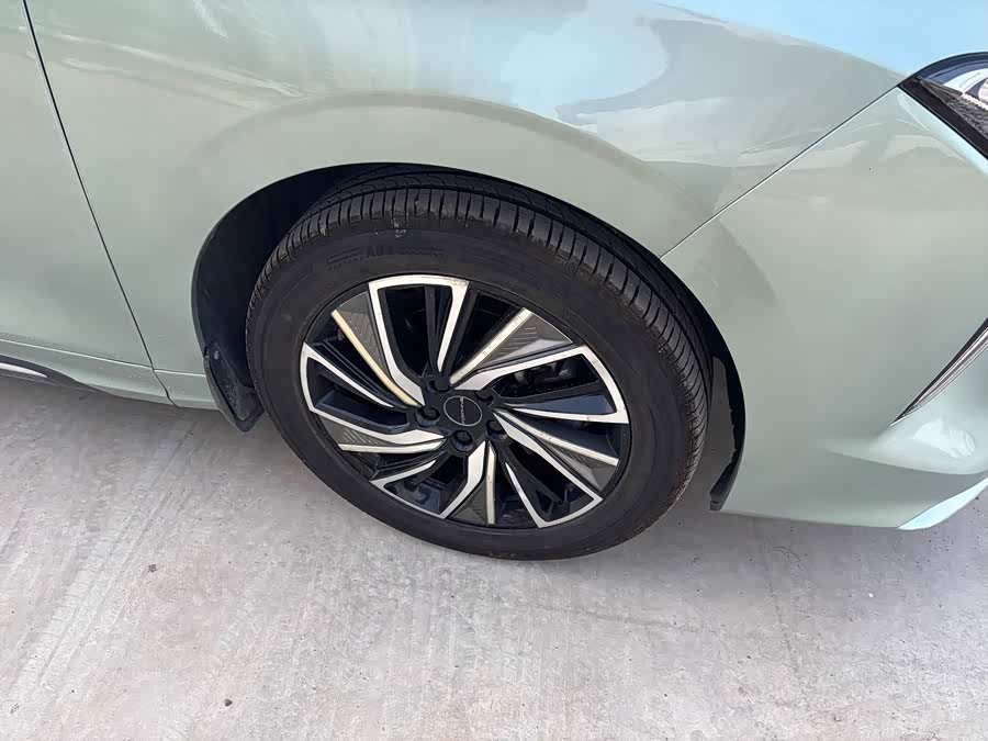 Forthing Yacht 2022 car image #15