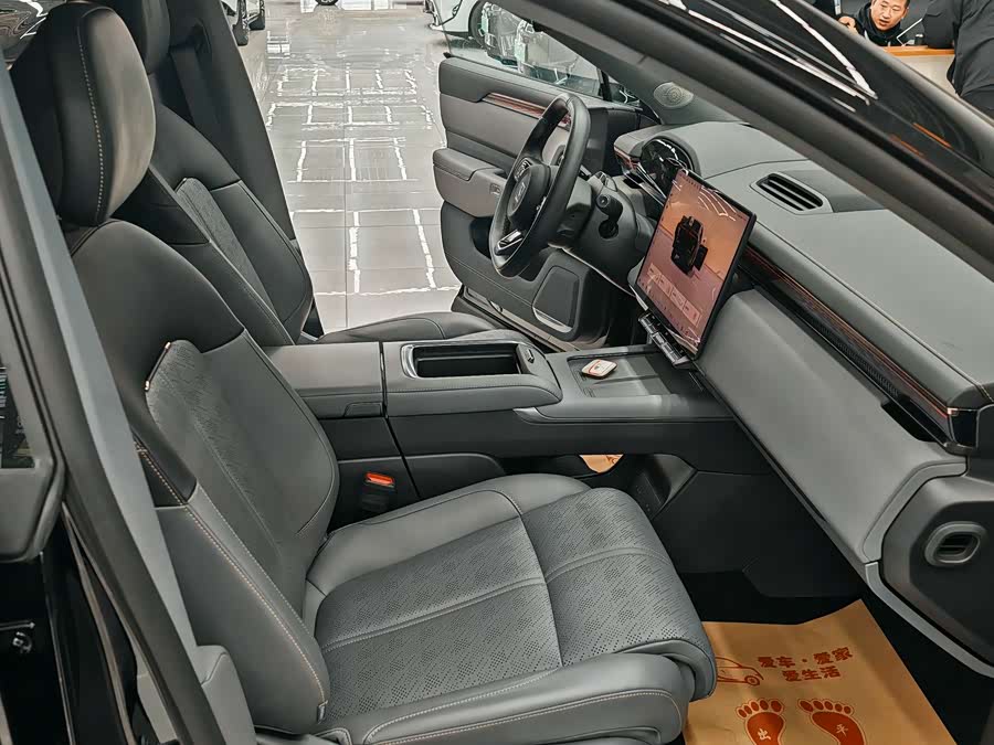 极氪 极氪7X 2024 汽车图片 #15