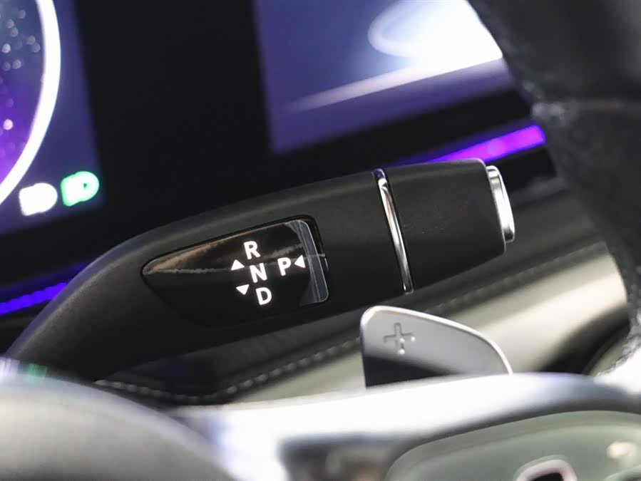 Mercedes-Benz 2025 car image #15