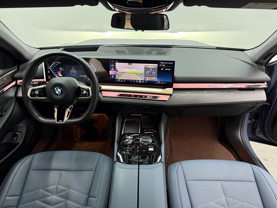 BMW 5 Series 2024 car image #15