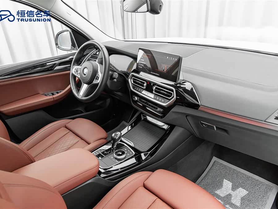 BMW X3 2022 immagine di auto #15