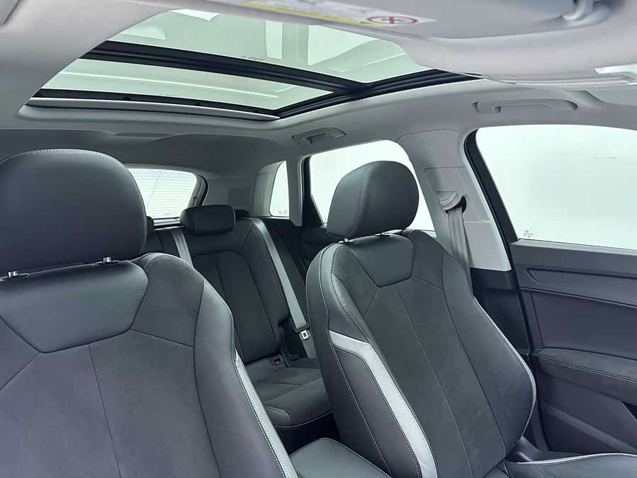 Audi Q3 2022 #15 Audi Q3 2022 car image #15