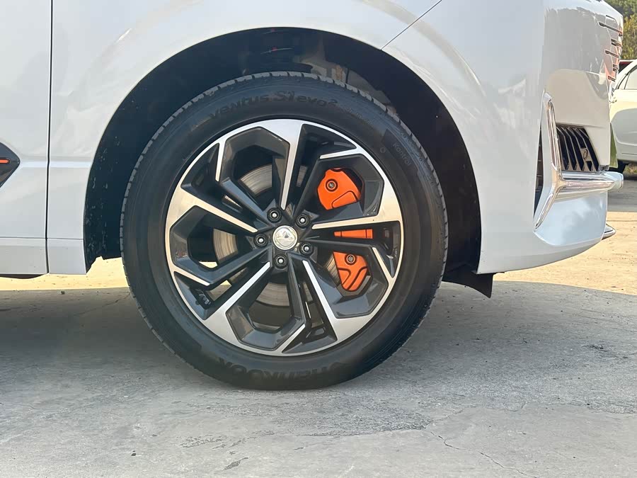 Changan UNI-K iDD 2023 immagine di auto #15