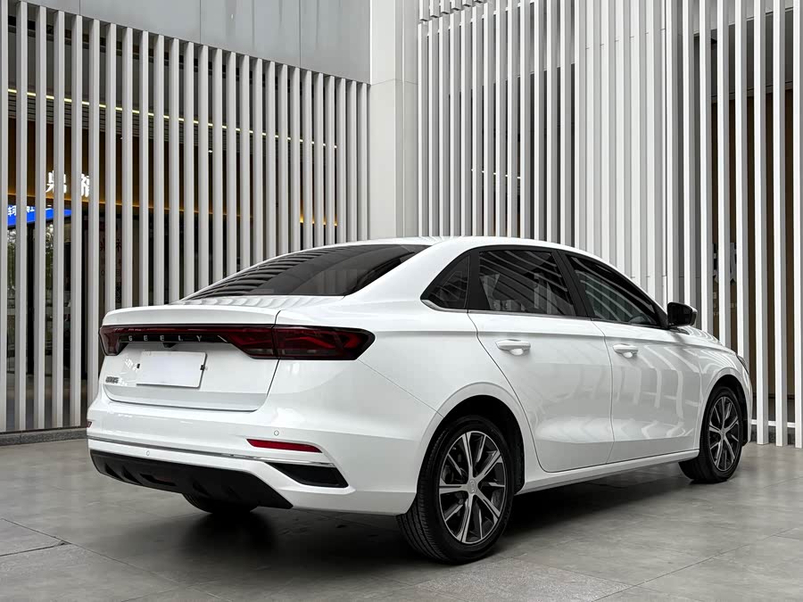 GEELY Emgrand 2023 #15 GEELY Emgrand 2023 car image #15