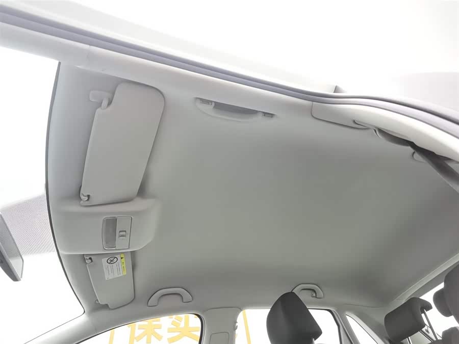 Volkswagen Polo 2015 car image #15