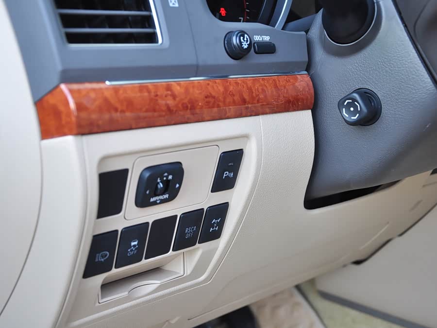 Toyota Land Cruiser 2014 #15 Toyota Land Cruiser 2014 car image #15