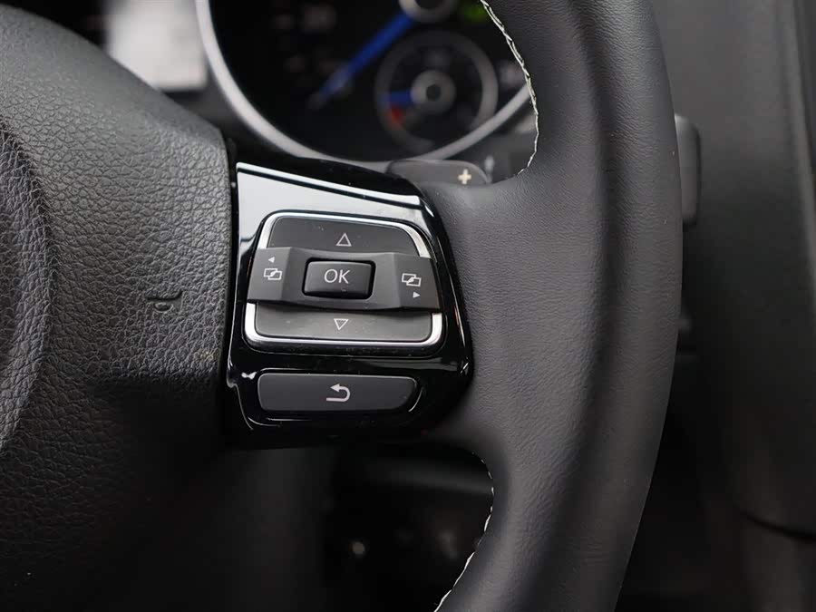 Volkswagen Golf (Imported) 2013 imagem de carro #15