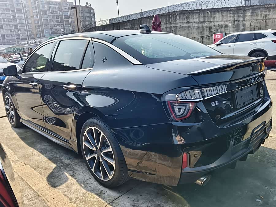 Lynk & Co 03 2019 #15 Lynk & Co 03 2019 car image #15