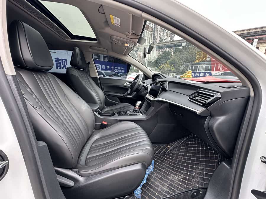 Peugeot 408 2025 car image #15