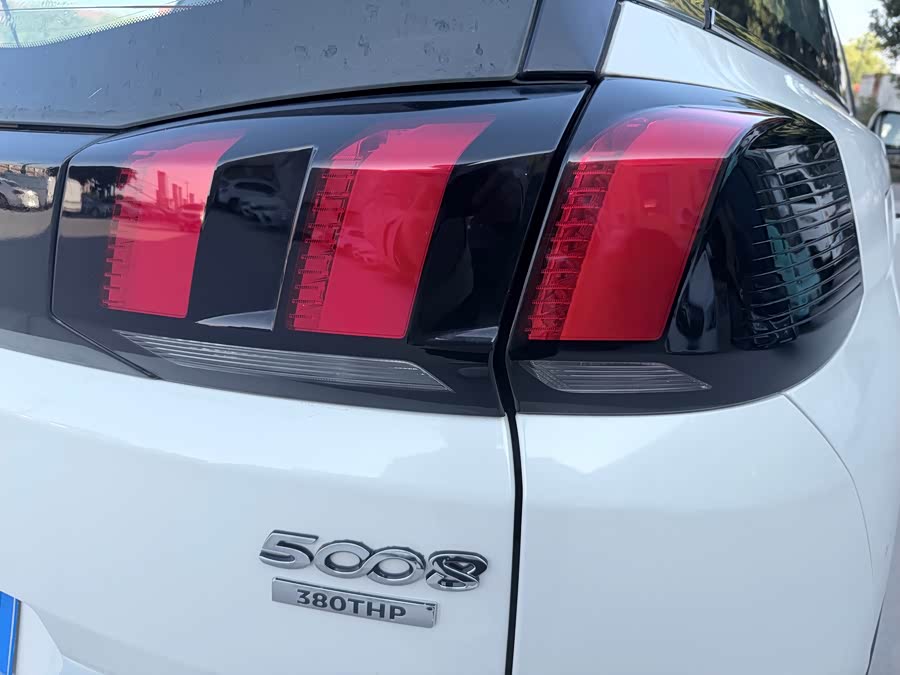 Peugeot 5008 2017 car image #15