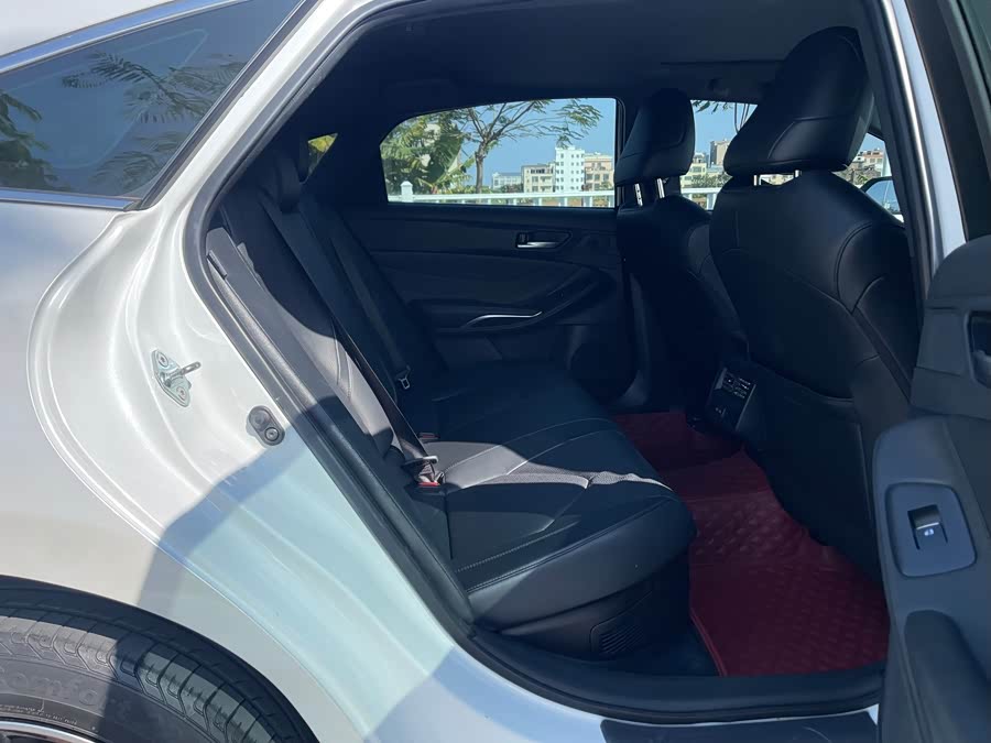 Toyota Avalon 2022 car image #15