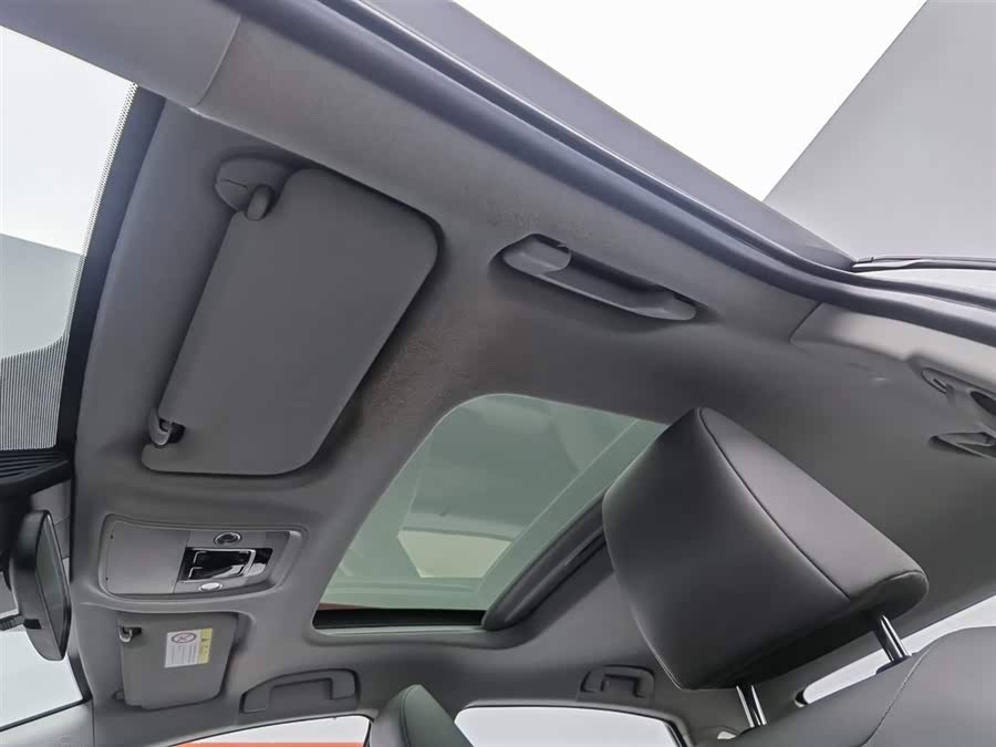 Toyota bZ3 2024 immagine di auto #15