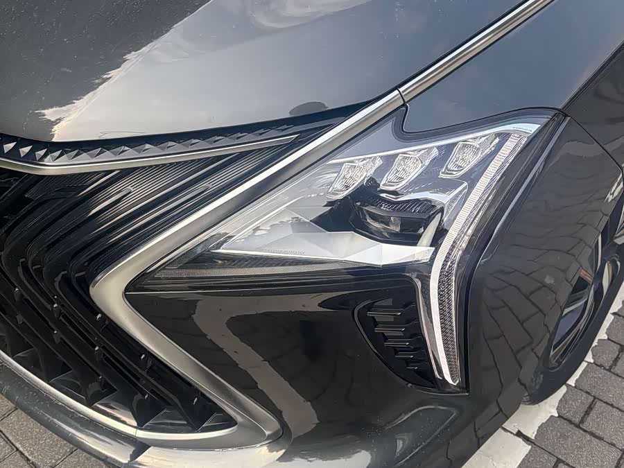 Forthing Yacht 2023 #15 Forthing Yacht 2023 car image #15