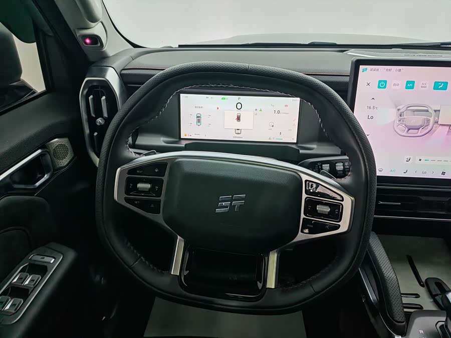 Jetour Traveller 2025 car image #15