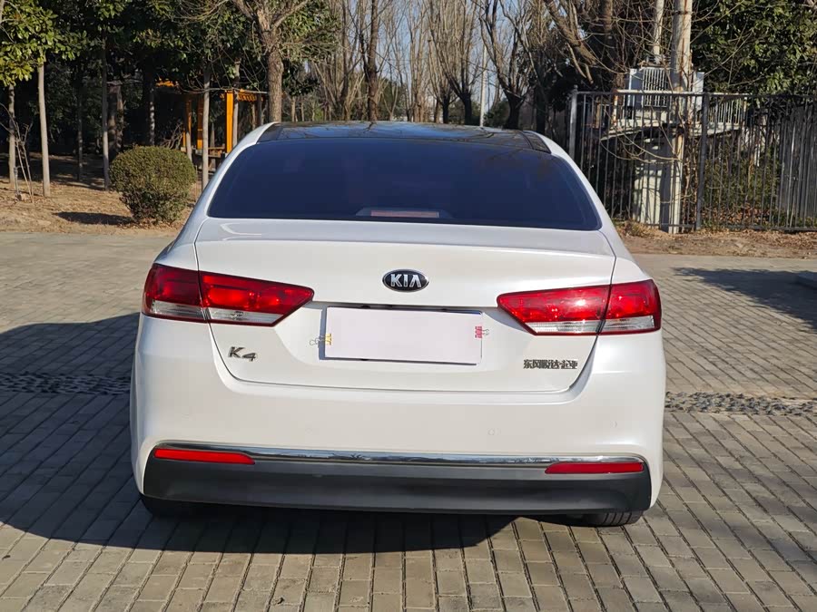 起亚 起亚K4 2015 汽车图片 #15