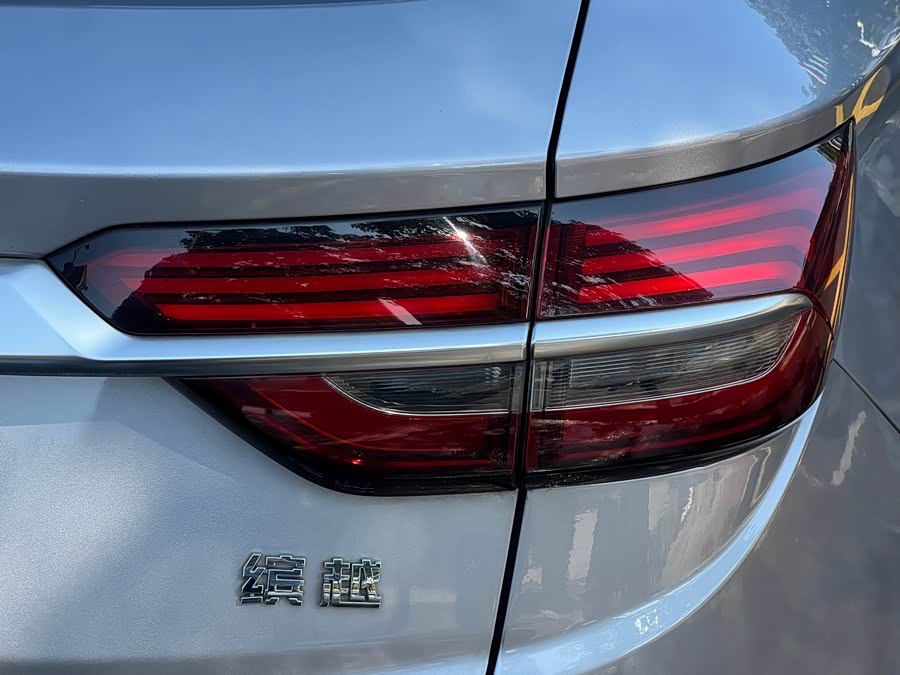 GEELY Coolray 2019 car image #15