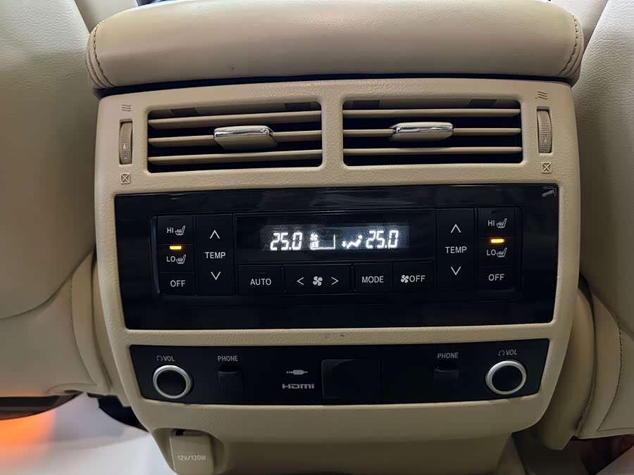 Toyota Land Cruiser 2016 #15 Toyota Land Cruiser 2016 car image #15