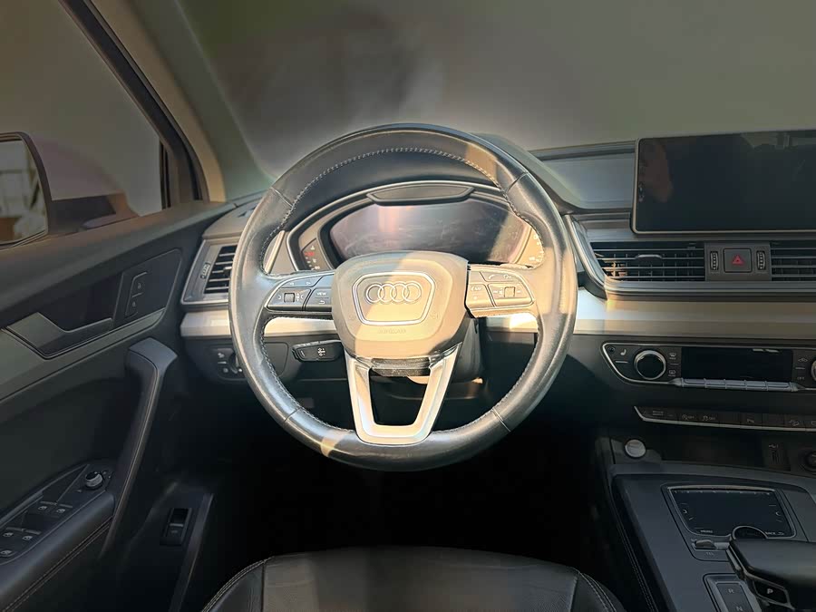 Audi Q5L 2020 #15 Audi Q5L 2020 car image #15