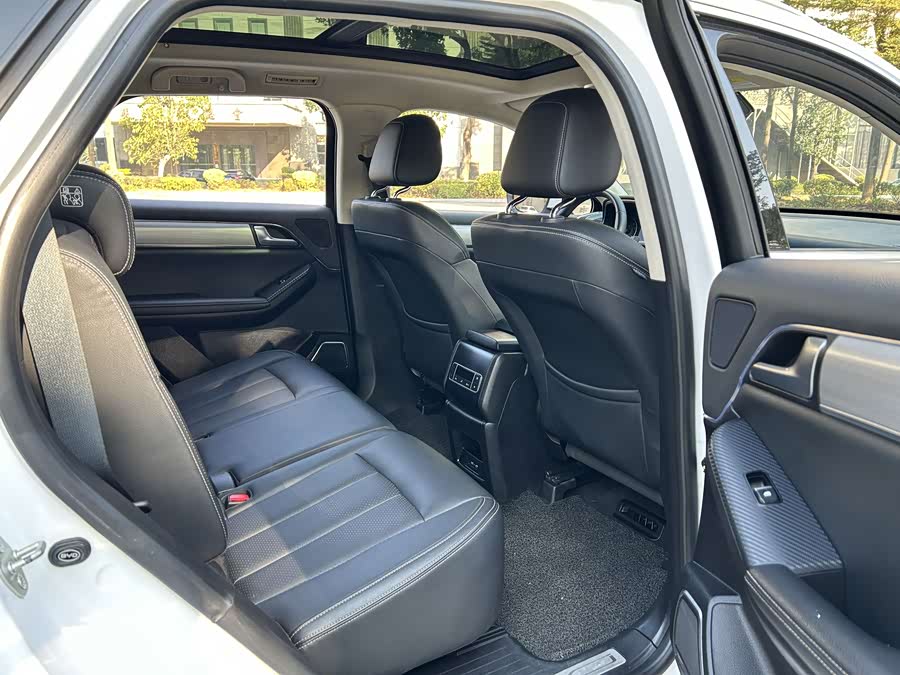 BYD Tang 2018 car image #15