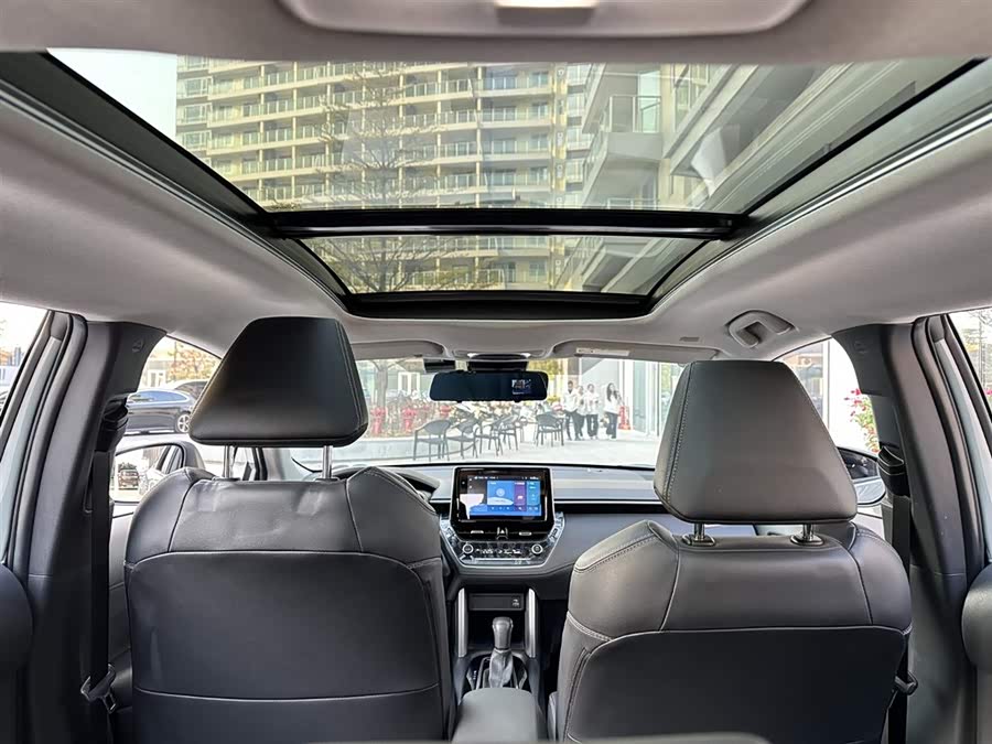 Toyota Corolla Cross 2022 immagine di auto #15