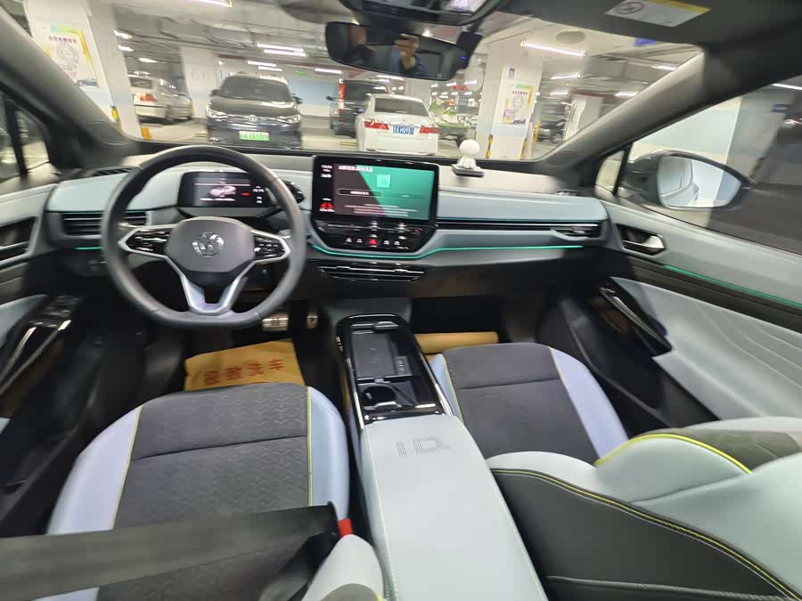 Volkswagen ID.4 X 2022 immagine di auto #15