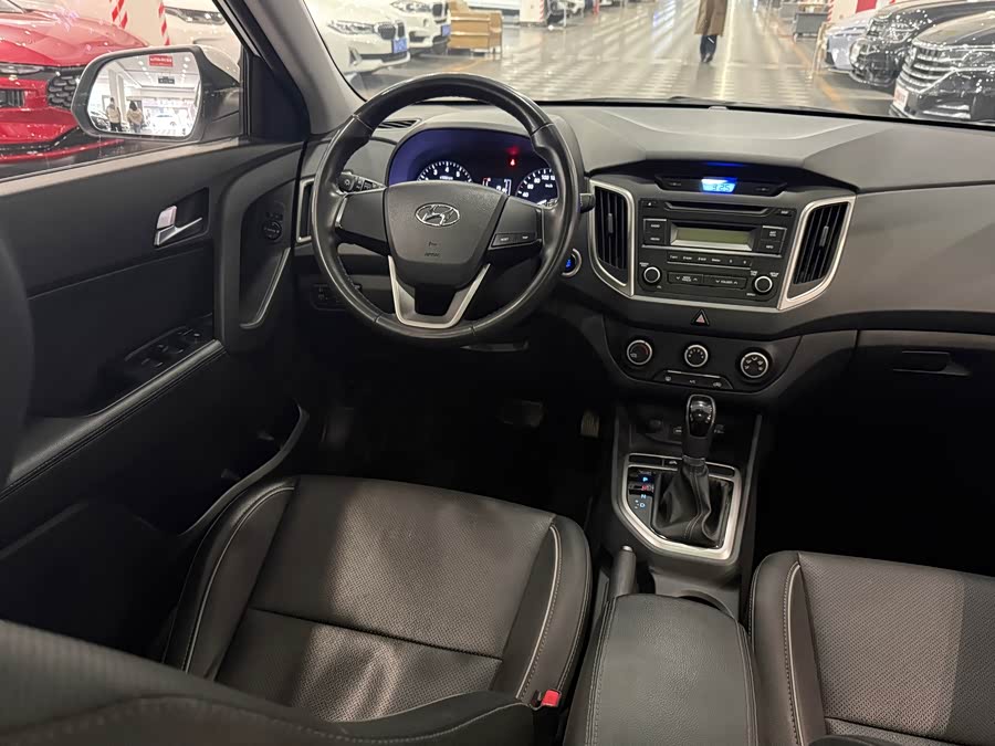 Hyundai ix25 2016 #15 Hyundai ix25 2016 car image #15