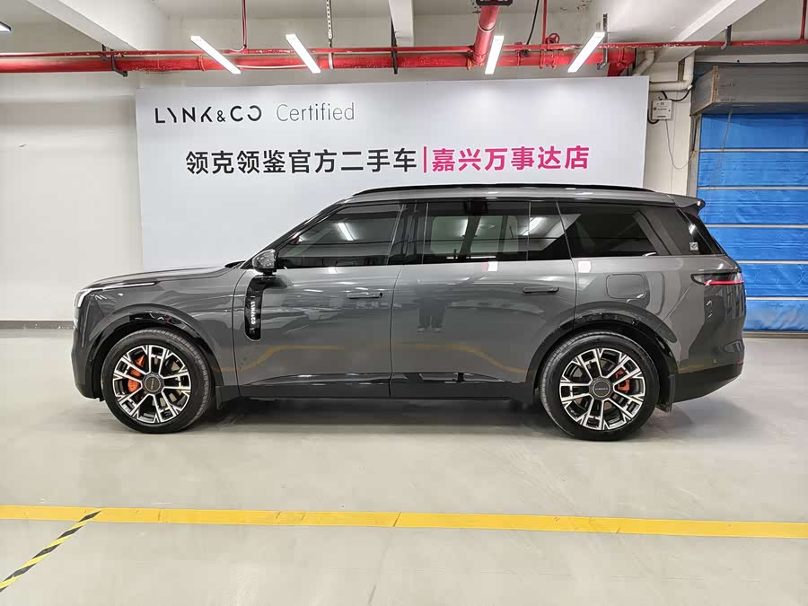 Lynk & Co 900 2025 car image #15