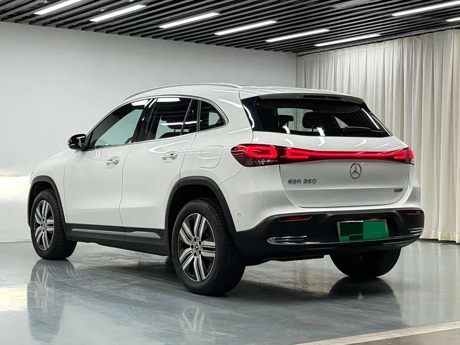 Mercedes-Benz EQA Class 2022 صورة سيارة #15