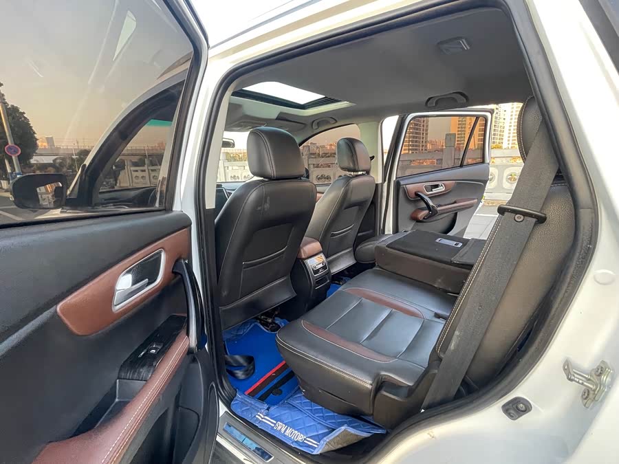 SWM X7 2018 imagen de coche #15