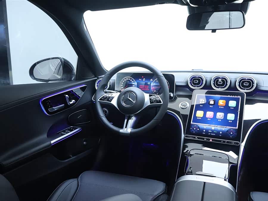 Mercedes-Benz C Class 2025 car image #15