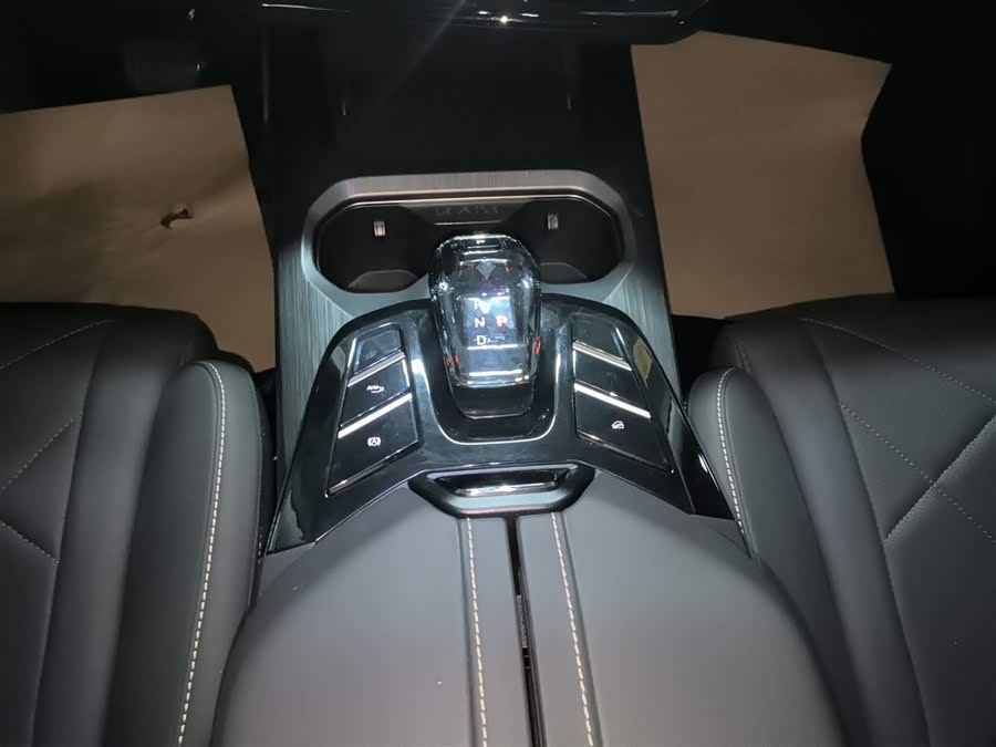 Kaiyi Kunlun 2025 immagine di auto #15