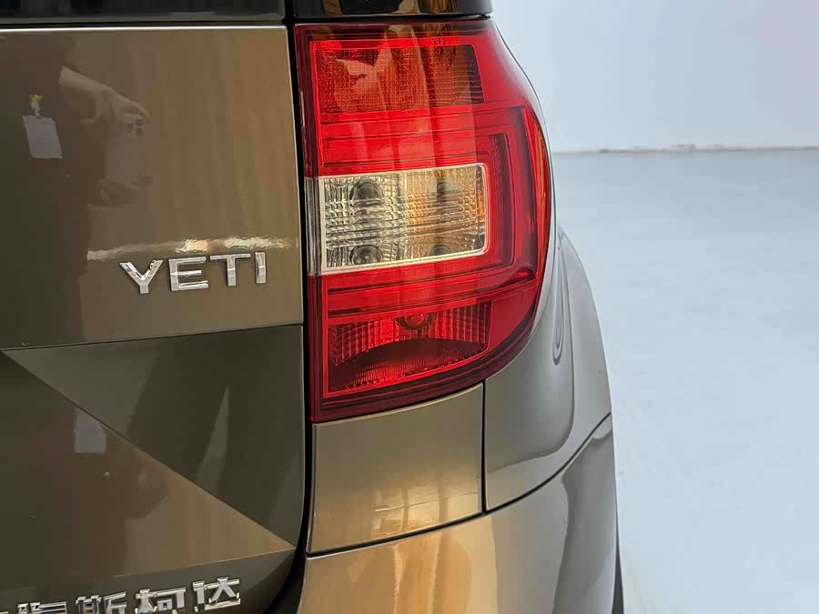 Skoda Yeti 2018 car image #15