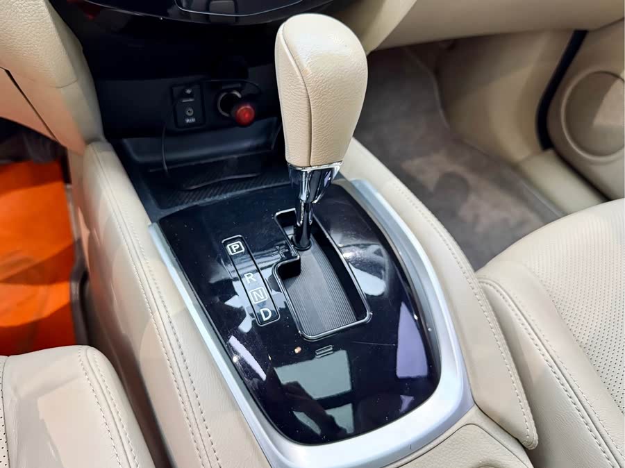 日产 奇骏 2015 汽车图片 #15