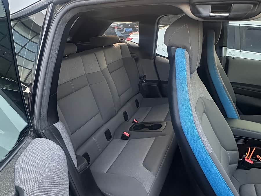 BMW i3 (Imported) 2018 صورة سيارة #15