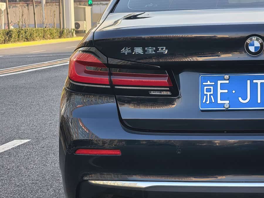 BMW 5 Series 2021 #15 BMW 5 Series 2021 immagine di auto #15