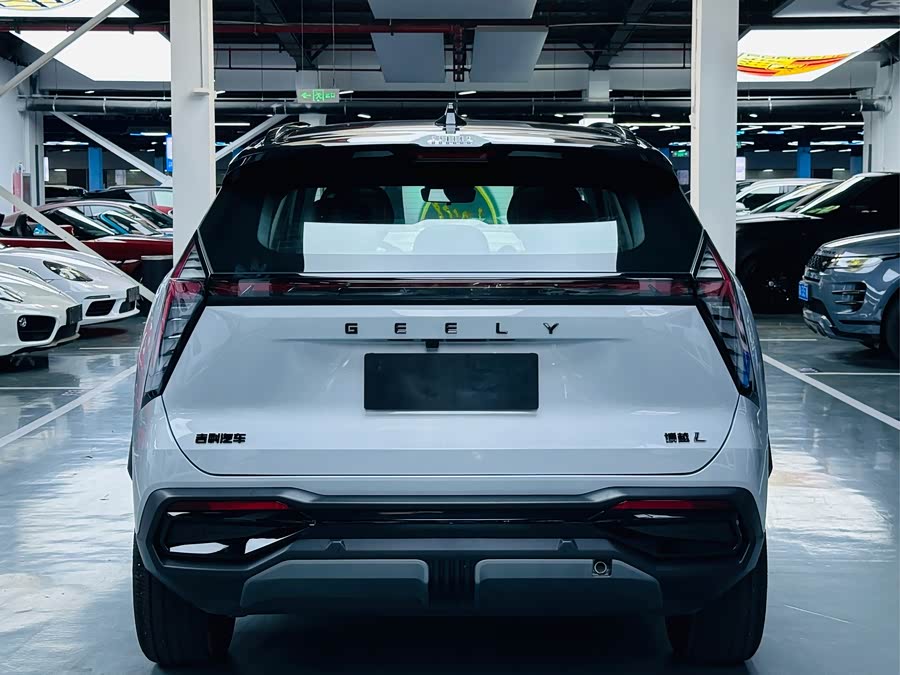 GEELY Boyue L 2024 car image #15