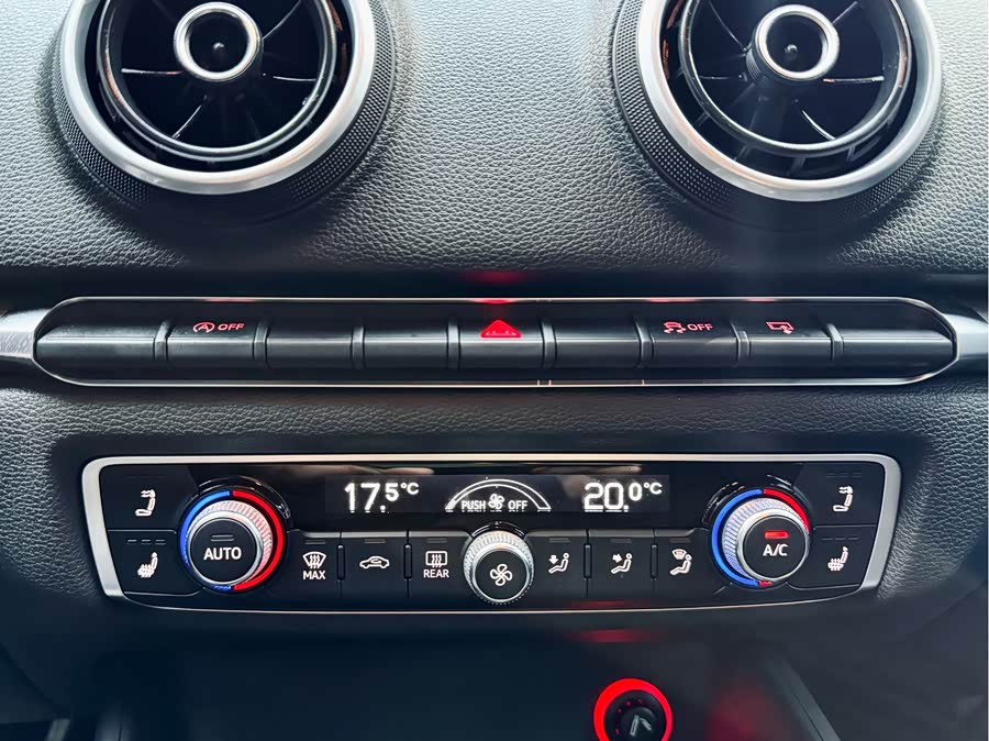 Audi A3 2016 car image #15