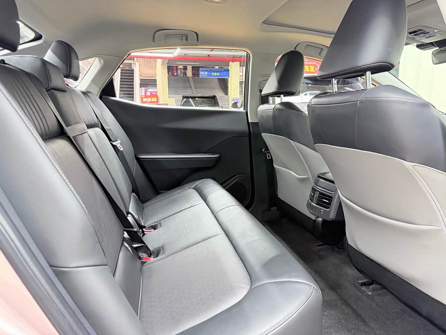 Toyota bZ3 2023 immagine di auto #15