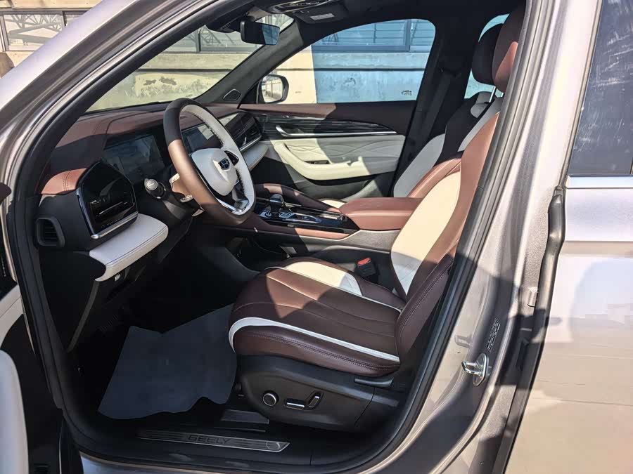 GEELY Monjaro 2023 #15 GEELY Monjaro 2023 car image #15