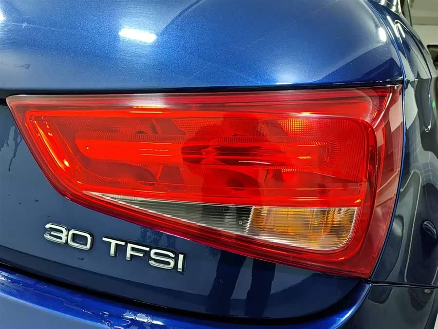 Audi A1 2014 car image #15