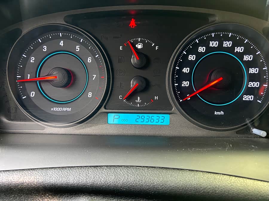 Chevrolet Captiva (Imported) 2011 car image #15