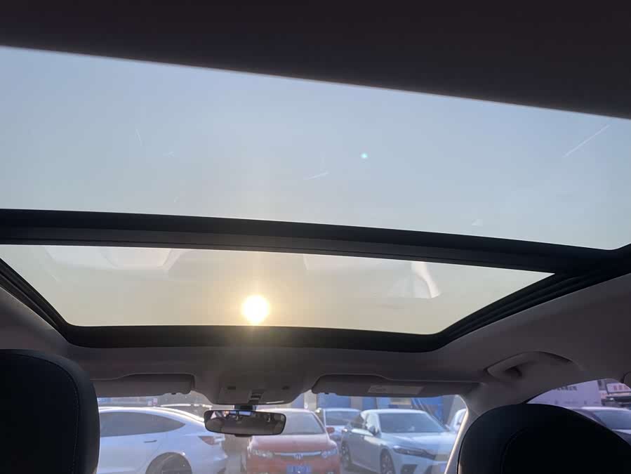 Audi Q3 2021 car image #15